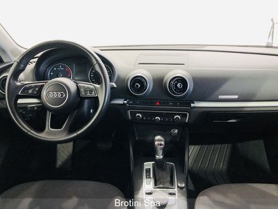 Audi A3 SPB 30 TDI Business, Anno 2020, KM 42608 - foto principal