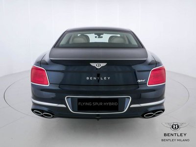 Bentley Bentayga V8 EWB Azure 23MY, Anno 2023, KM 1590 - foto principal