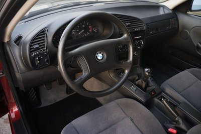 BMW 318 d Touring Business Advantage aut. (rif. 17221926), Anno - foto principal