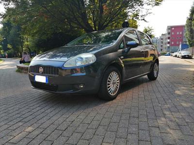 Fiat Punto Essence 1.6 16V (Flex) 2013 - foto principal