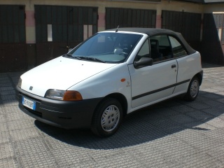 Fiat Punto Easy 1.3 Mjt 75cv55kw 5p Euro 5b, Anno 2012, KM 23070 - foto principal
