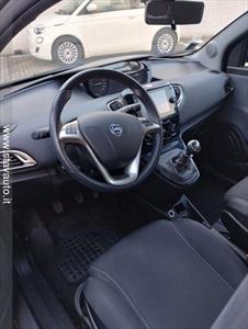 Lancia Ypsilon III 2015 0.9 t.air Silver ecochic metano 80cv, An - foto principal