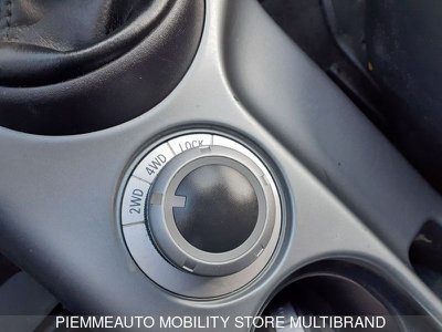Mitsubishi Outlander 2.2 DI D 4WD Instyle Plus Navi, Anno 2015, - foto principal