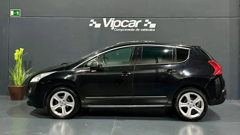 PEUGEOT 3008 SUV 1.5BlueHDi Crossway S&S 130 - foto principal