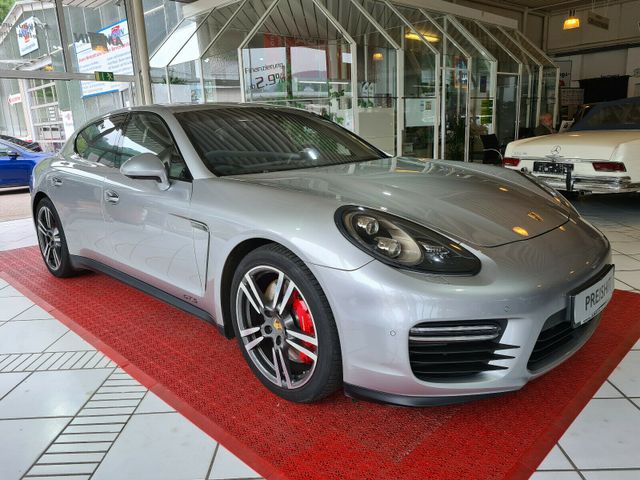 Porsche Panamera Sport Turismo 4 - foto principal